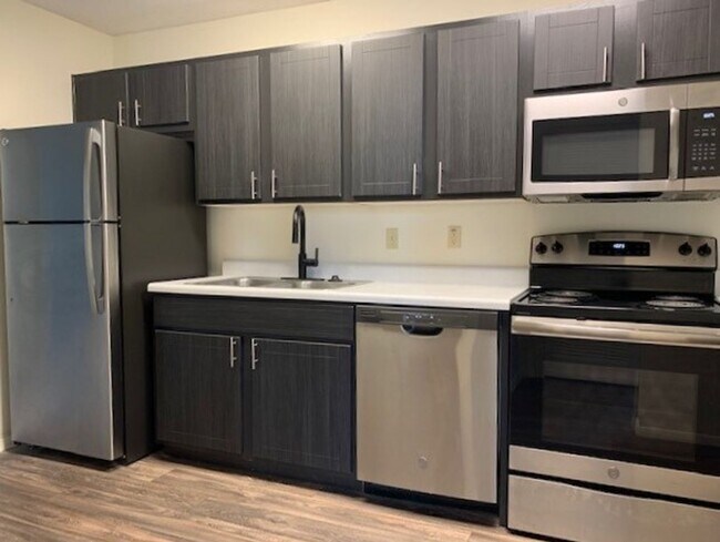 Interior Photo - Hamilton at Turman Farms Apartments