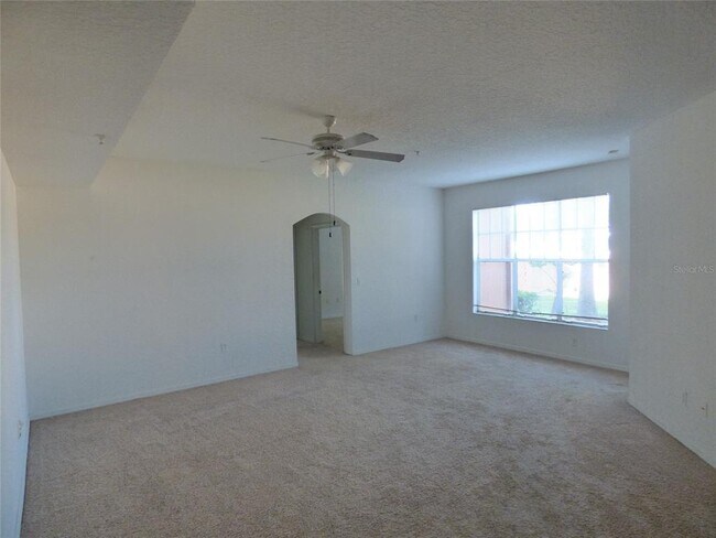 Foto del edificio - 5560 Metrowest Blvd