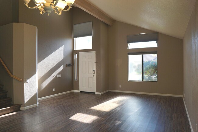 Building Photo - 78600 Vía Melodia