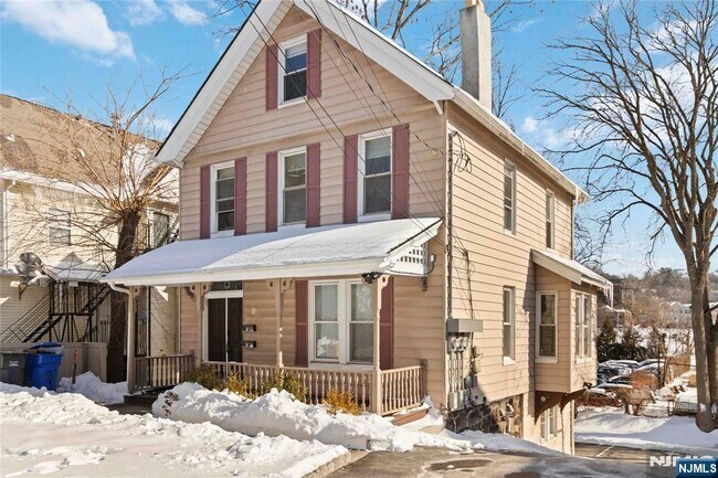 Foto del edificio - 87 James St