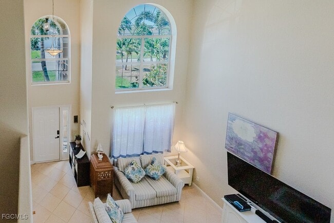 Building Photo - 1827 SE 12th St