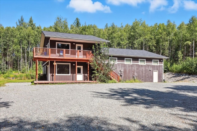 Building Photo - 6101 Lombard Cir