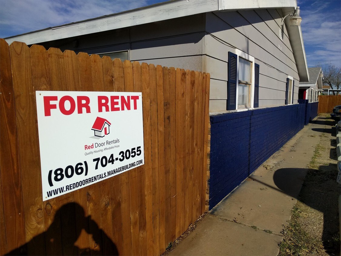 Foto principal - 924 44th St