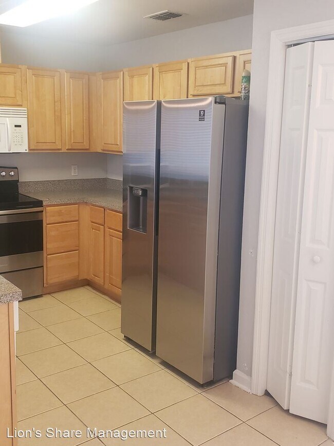 Foto del edificio - 3 br, 2 bath House - 4555 Deslin Drive