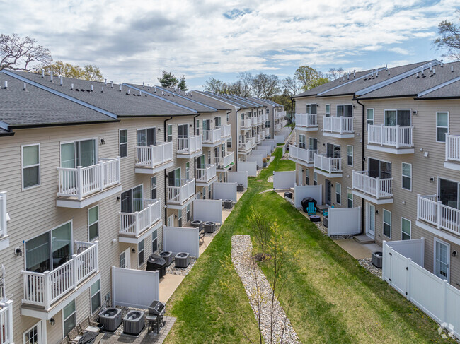 Foto del edificio - The Abbe At Little Falls Station
