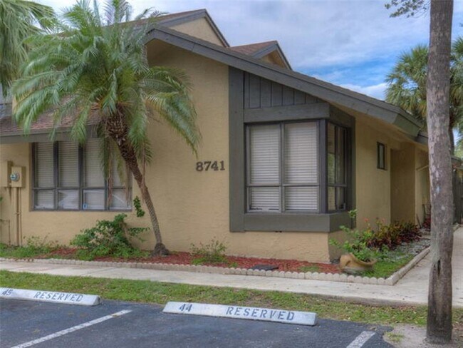 Building Photo - 8741 Cleary Blvd