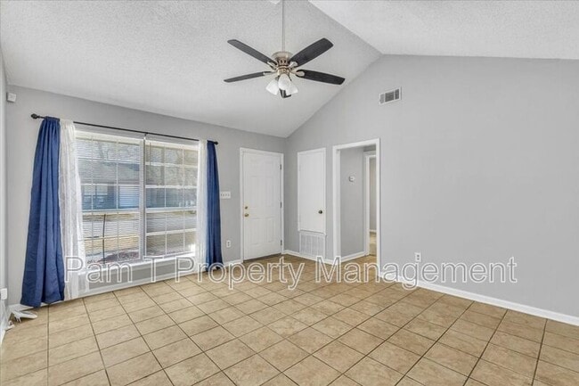 Building Photo - 120 Fox Chase Rd