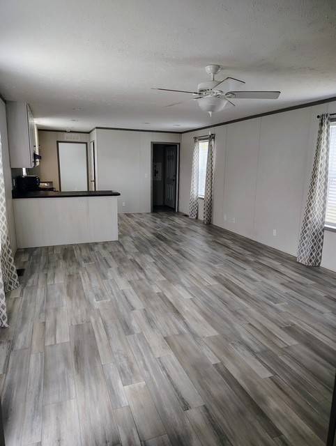 Foto del edificio - HOME FOR SALE 3 bed 2 bath
