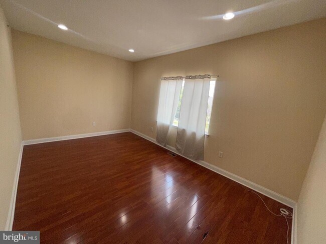 Foto del edificio - 1401 N 17th St