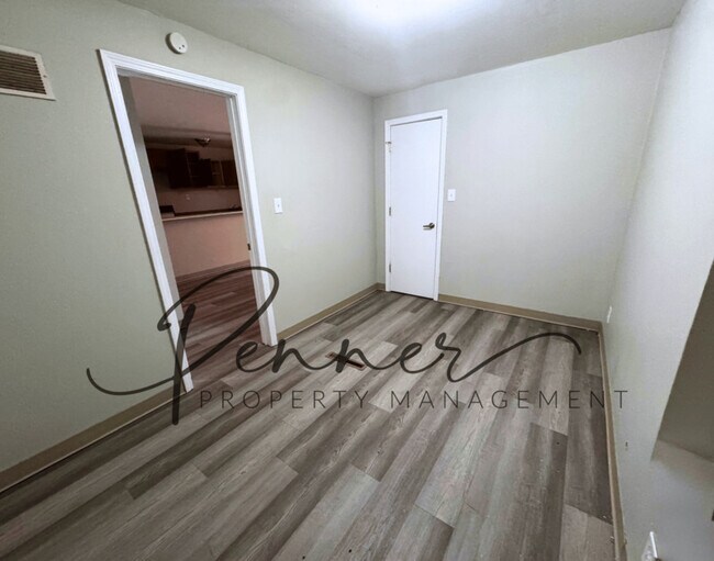 Foto del edificio - 6312 Raytown Rd