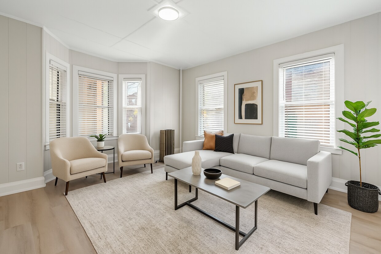 Foto principal - 122 Saratoga St