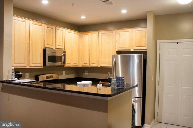 Building Photo - 11319 Aristotle Dr