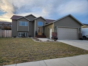 Building Photo - 737 Copperfield Dr