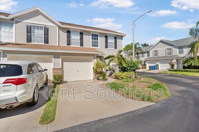 Building Photo - 8001 Boone Dr