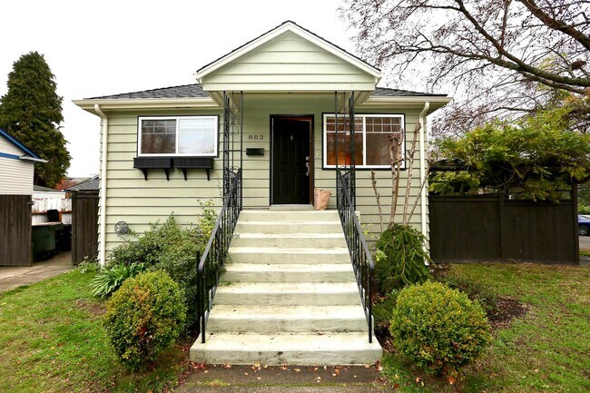 Foto del edificio - 802 W Newell St