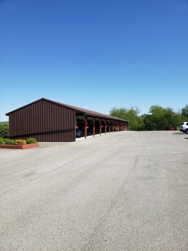 Foto del edificio - 246 Edgebrook Ln