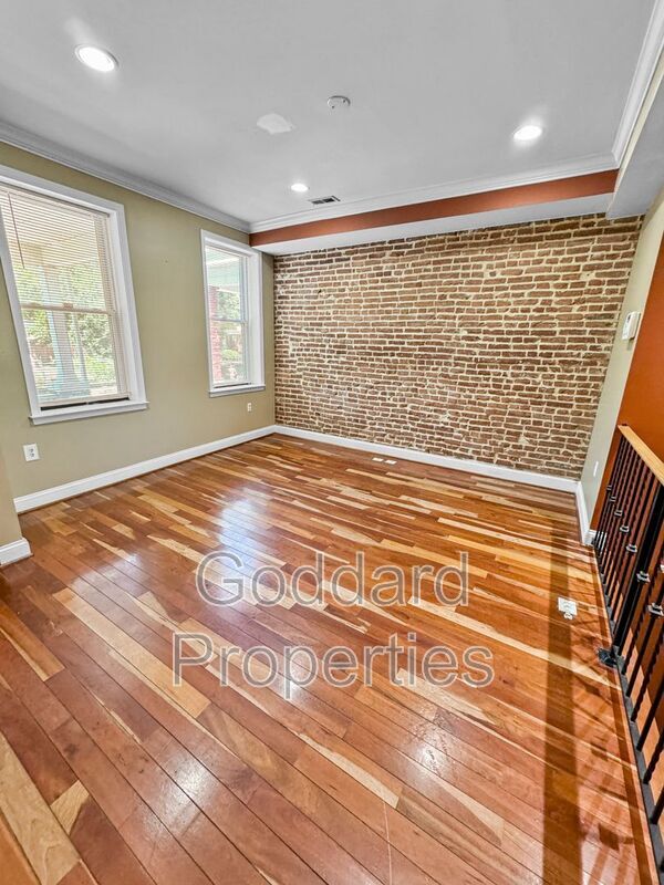 Foto del edificio - 3527 Reisterstown Rd