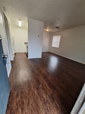 Building Photo - 217 Pine Meadow Dr