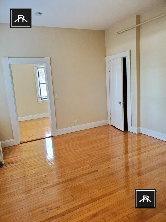 Building Photo - 0 bedroom in Brookline MA 02446