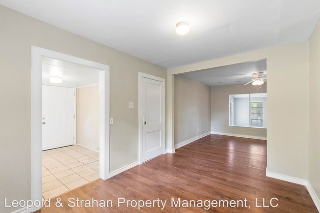 Foto del edificio - 3 br, 1 bath House - 7012 Church Ln