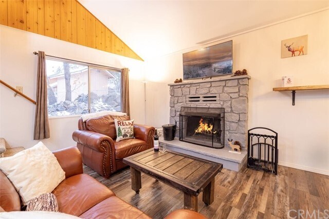 Foto del edificio - 1242 Aspen Dr
