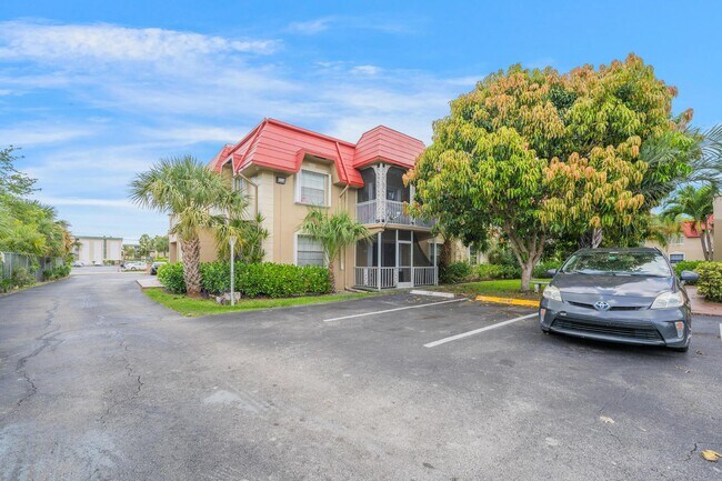Foto del edificio - 495 SE 8th St