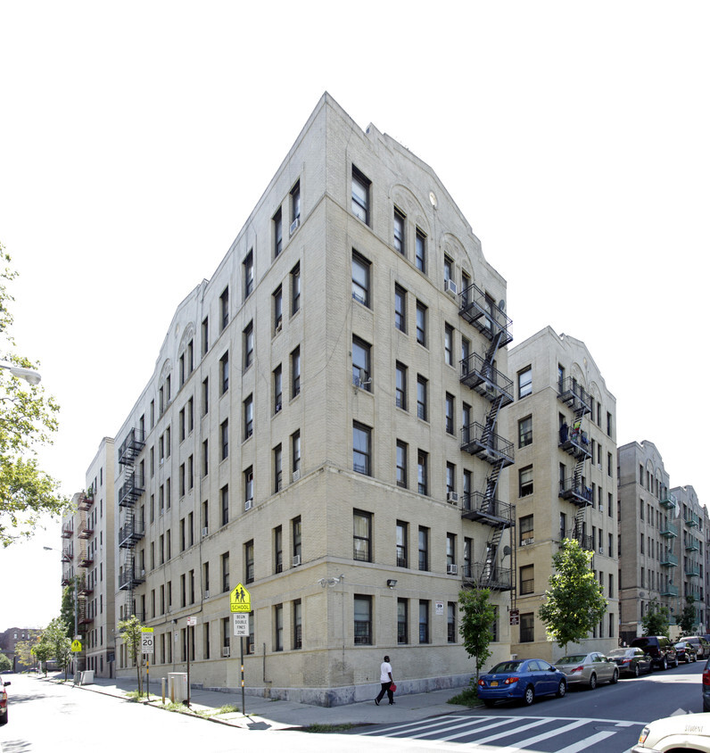 Foto principal - Quality Communities/2608 Creston Avenue Bronx