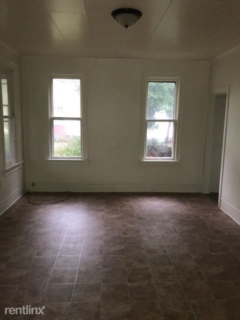 Building Photo - 2 br, 1 bath House - 1044 Kenneth St