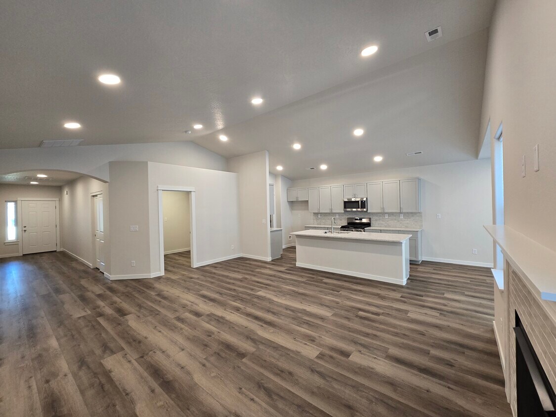 Foto principal - 2232 W Jay Ave