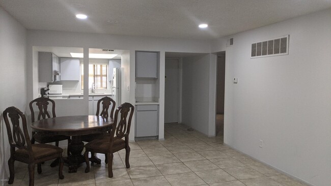 Foto del edificio - 11026 N 28th Dr