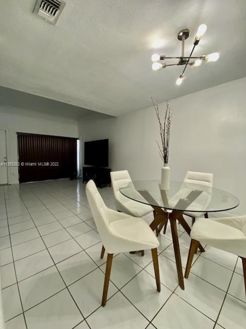 Foto del edificio - 10415 SW 153rd Ct