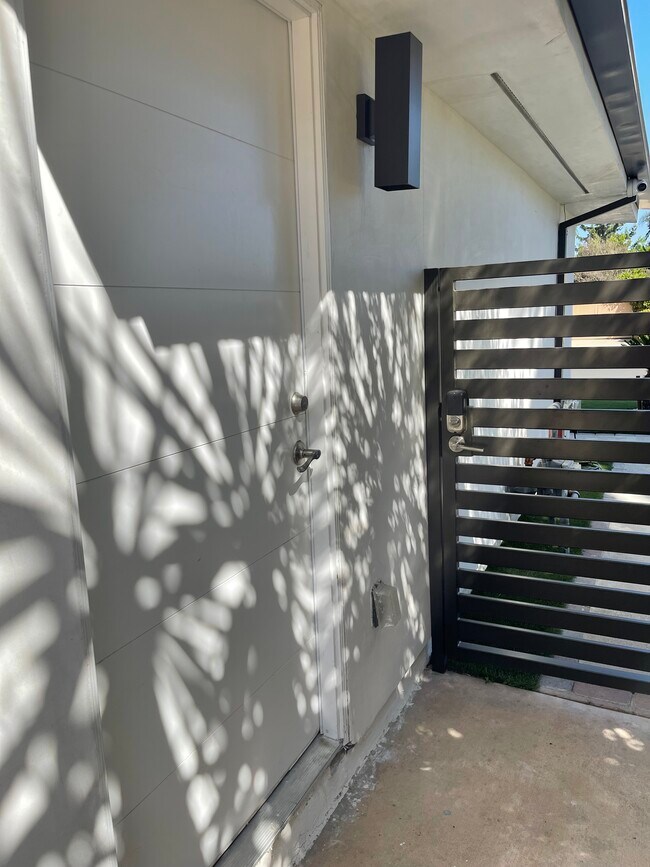 Entrance - 7831 Sadring Ave