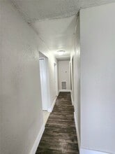 Building Photo - 9110 Kentshire Dr