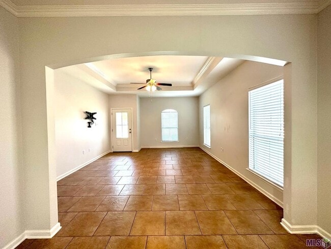 Foto del edificio - 40303 Crestridge Dr