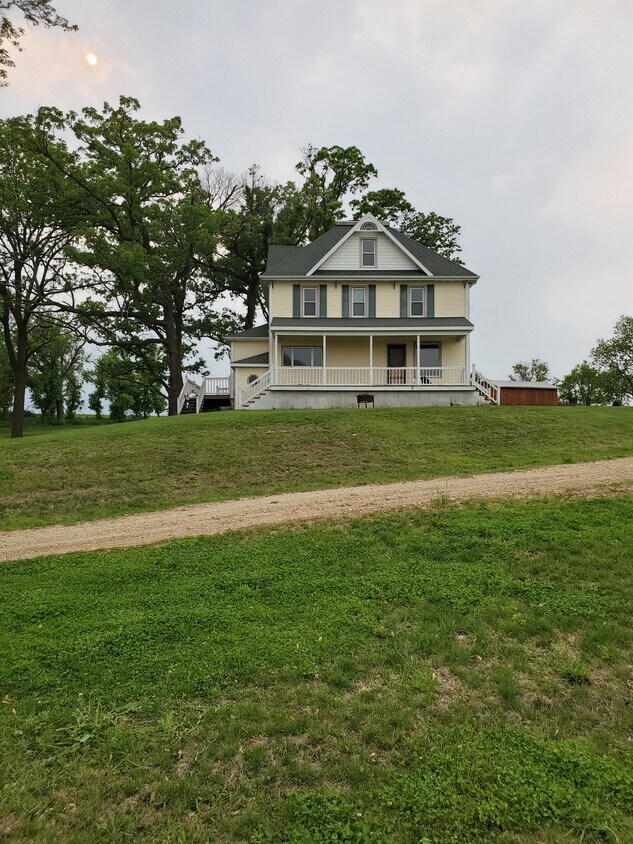 Foto principal - 10326 Brattlie Rd