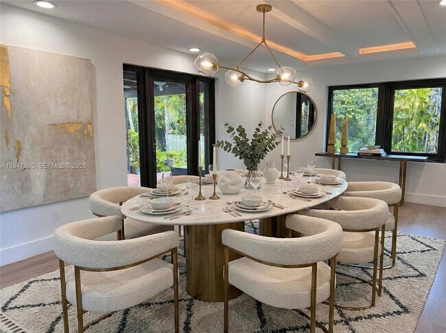 Foto del edificio - 4530 Jefferson Ave