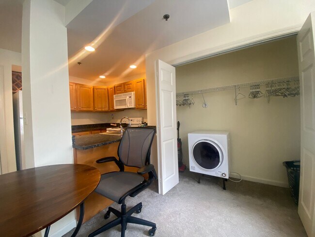 Building Photo - $2500 - Studio Apartment in Fenway - Avail...