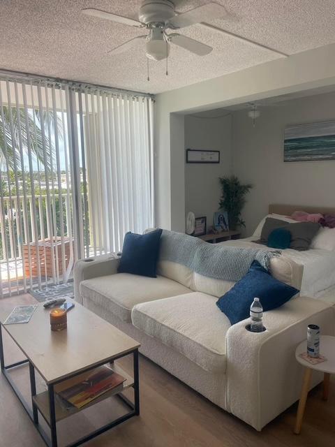 Sala de estar - 3312 Northside Dr