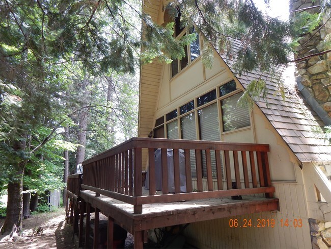 Foto del edificio - 1787 Pine Dr