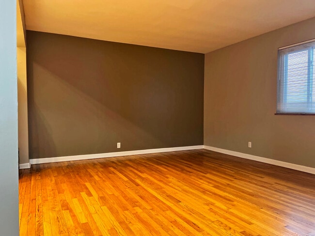 Building Photo - The Day Companies - Short North