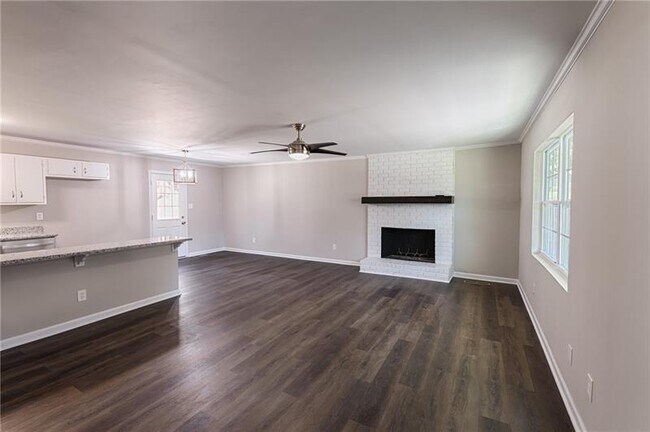 Foto del edificio - 288 Hardy Way