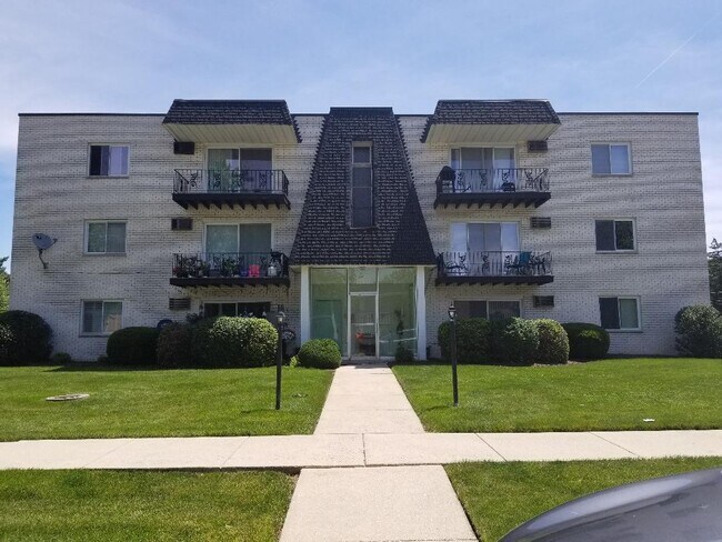 Foto del edificio - 12817 Carriage Ln