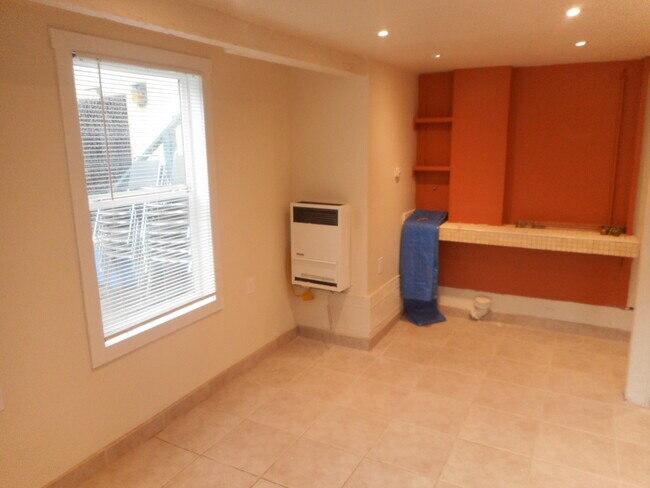 Building Photo - 1616 13th St