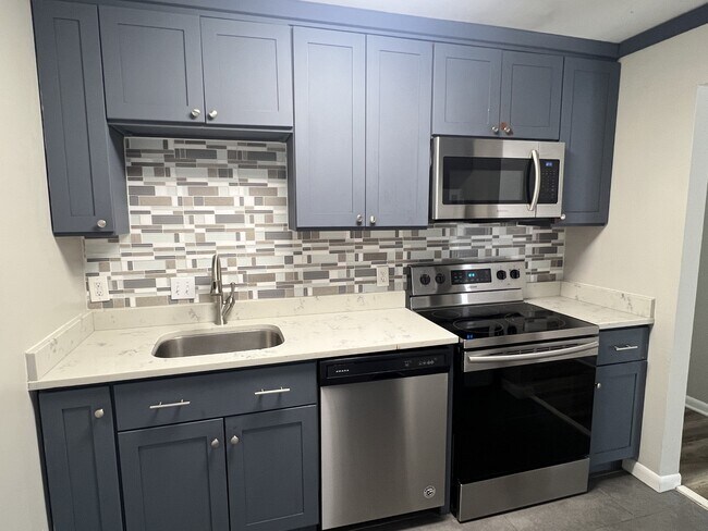 Foto del edificio - 3350 Altamont Rd