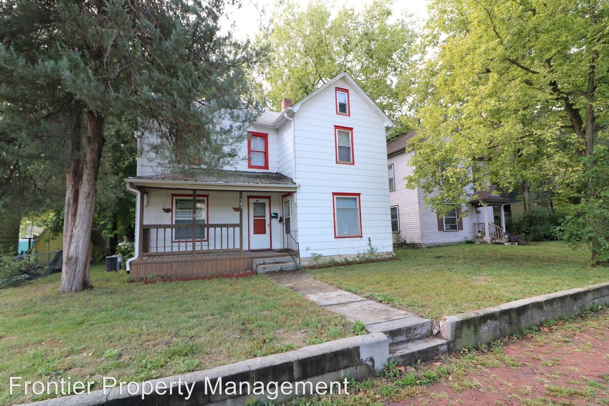 Primary Photo - 509 Pierre St