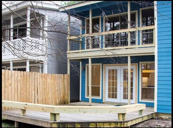 Foto del edificio - 126 Harbour Ln