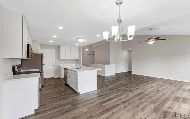 Foto del edificio - 4602 Siesta Dr