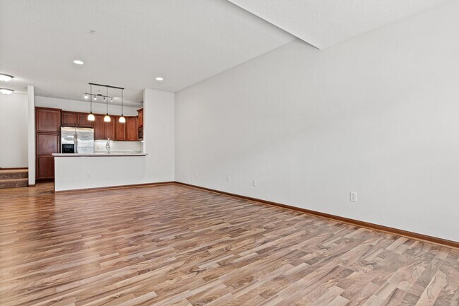 Foto del edificio - 13313 Virginia Ave S