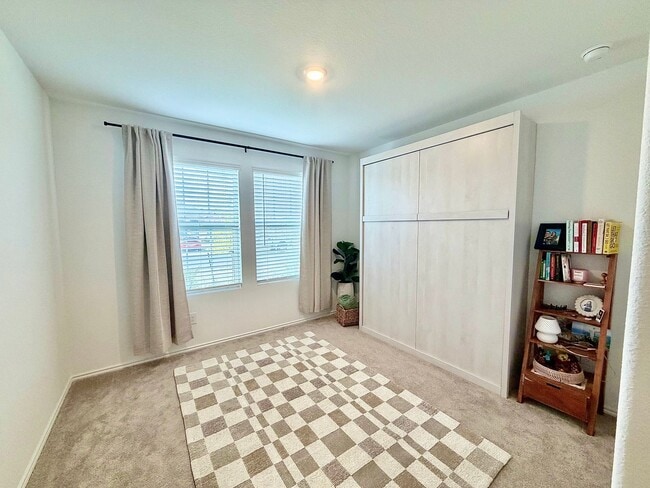 Foto del edificio - Brand New & Ready for You!