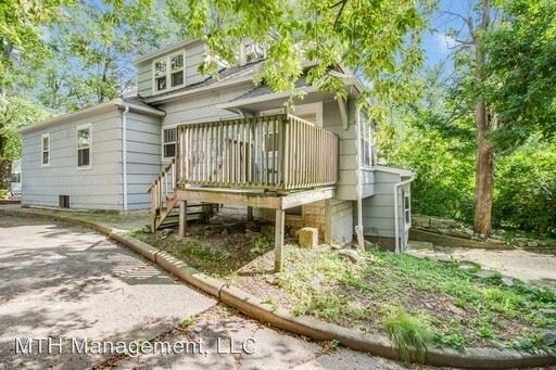 Building Photo - 5 br, 2 bath Apartment - 755 Grove